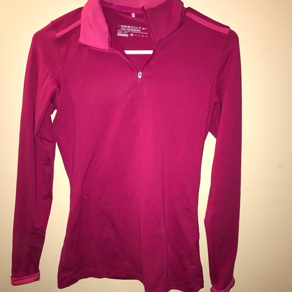 Nike sweater/top